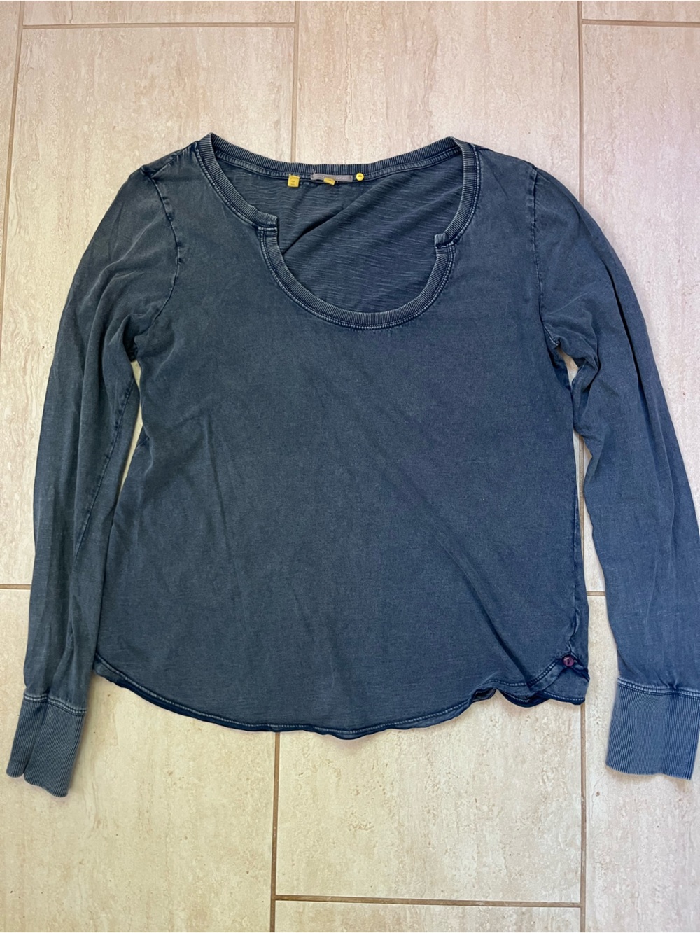 Anthropologie Little Yellow Button Blue Scoop Neck long sleeve t-shirt Size M